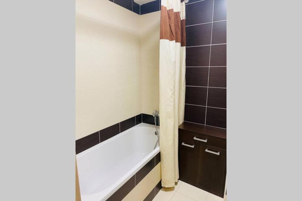 Apartman Solax, Ucnovska 8, Kosice Saca Dış mekan fotoğraf