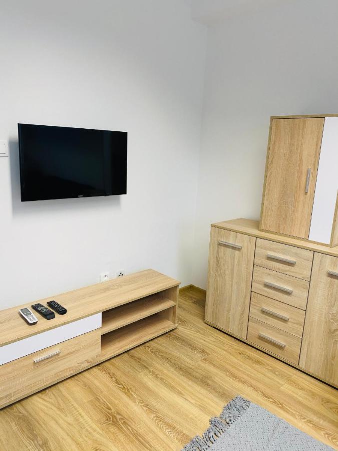 Apartman Solax, Ucnovska 8, Kosice Saca Dış mekan fotoğraf